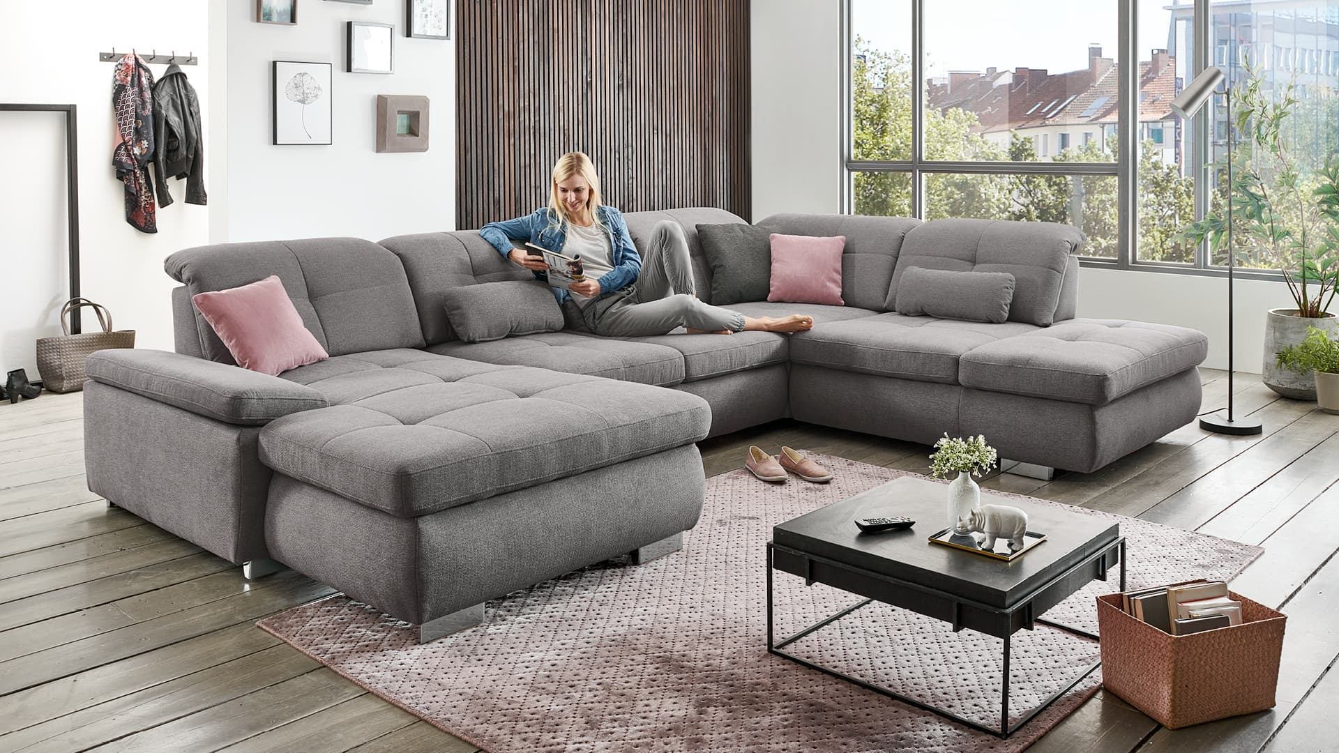 modernes xxl-ecksofa mit grosszuegiger liegeflaeche und gemuetlicher relaxzone